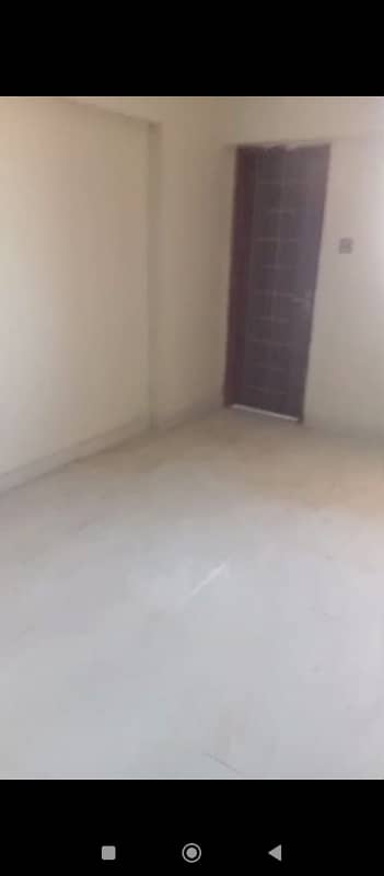 SECTOR -11/H FOR BANK LOAN ALSO SIRF 35 LAC ME 02 BED D D AZRA SQUARE, 4