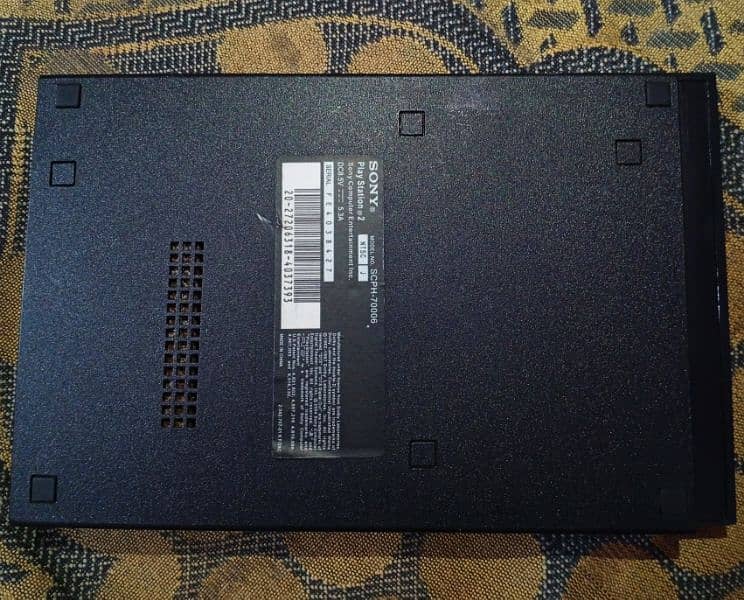 PlayStation2 (PS2)with (32)GB USB new condition KSA imported 6