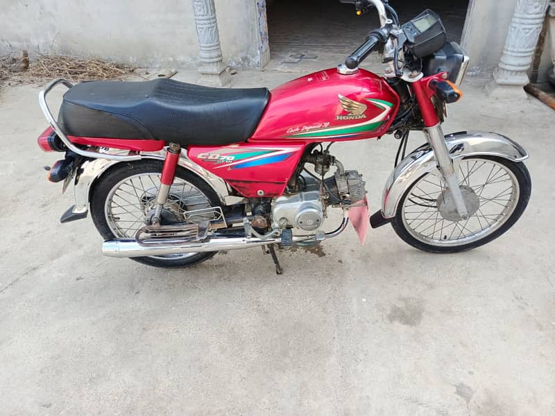 Honda CD 70 2015/16 10