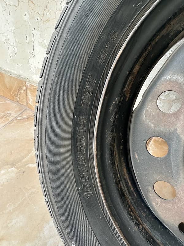 14 inch rim with tyre 1