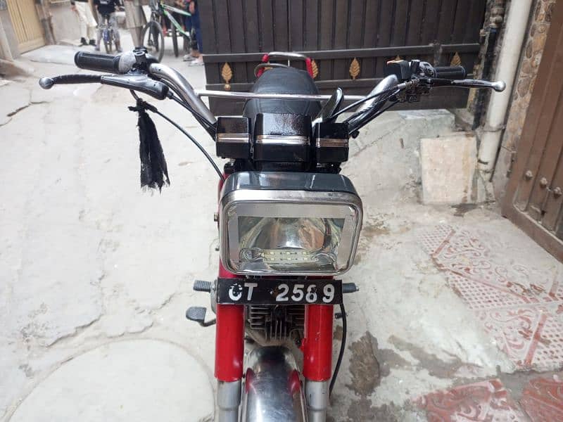 engine good condition tyre aur tube new document clear 5