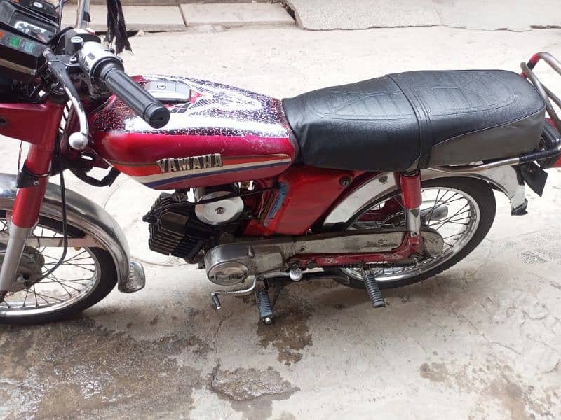 engine good condition tyre aur tube new document clear 7