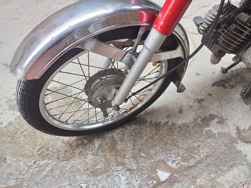 engine good condition tyre aur tube new document clear 8