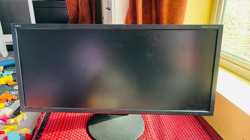 NEC 29 Inch Monitor for gaming and creators 2