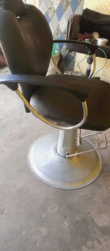 salon chair 3