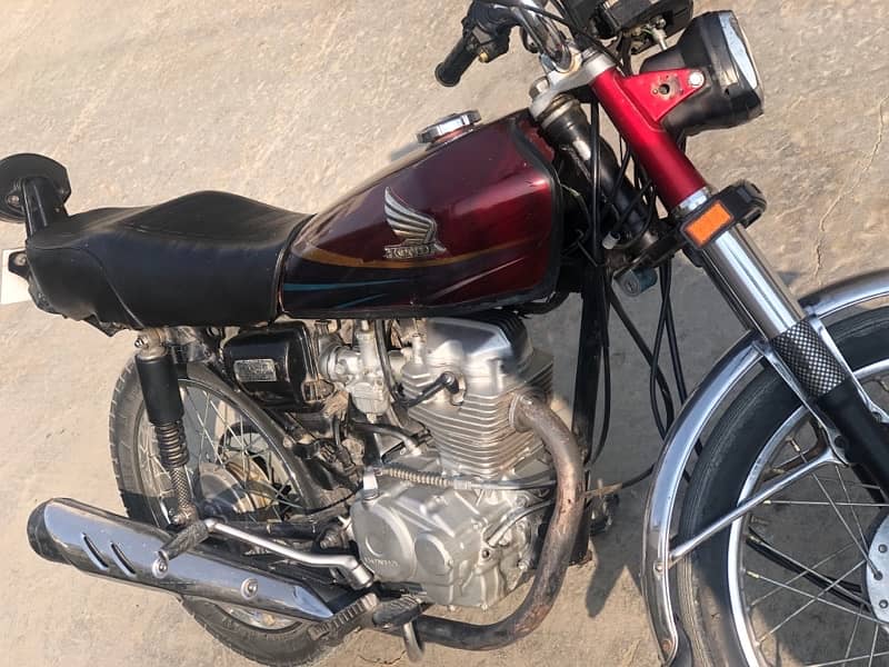 honda 125 urgent hor sale 03122379635 4