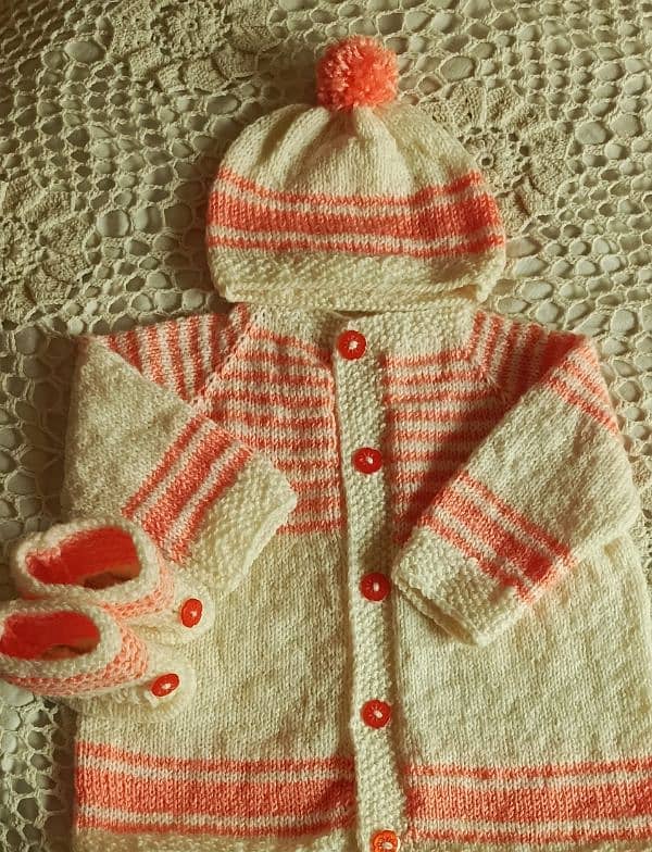 Woolen Handmade Newborn Set 3