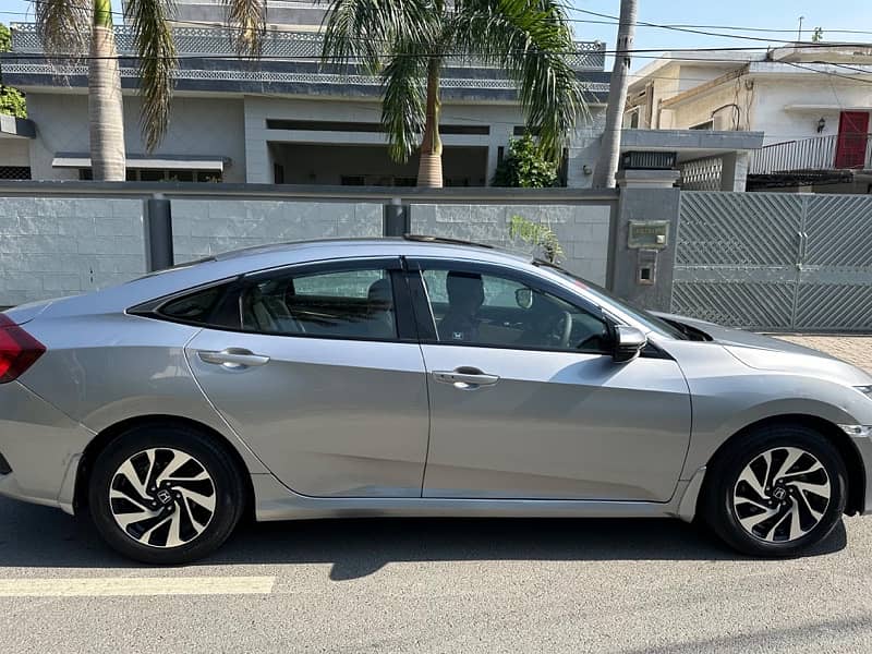 Honda Civic VTi Oriel Prosmatec 2019 6