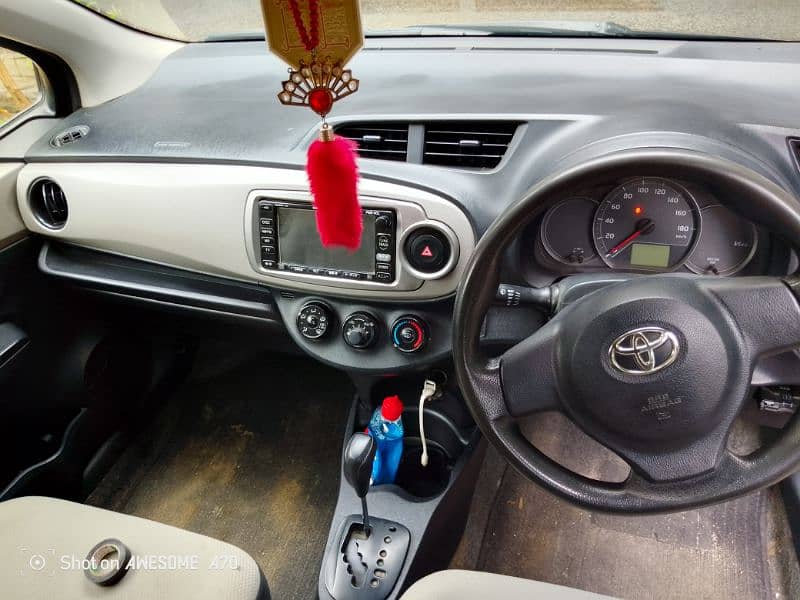 Toyota Vitz 2013 0