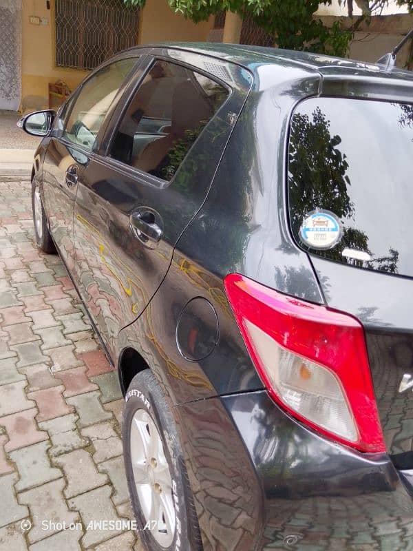 Toyota Vitz 2013 4