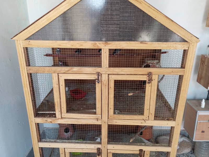 Wooden cage 2 Portions Almost New 2