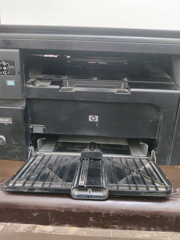 HP printer Available for Sale in very good Condition 6