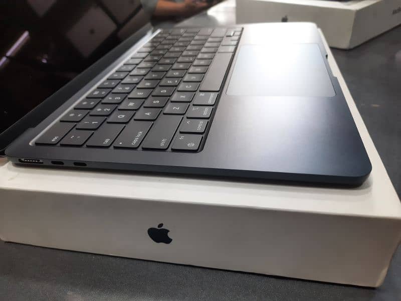 Apple MacBook Air 2