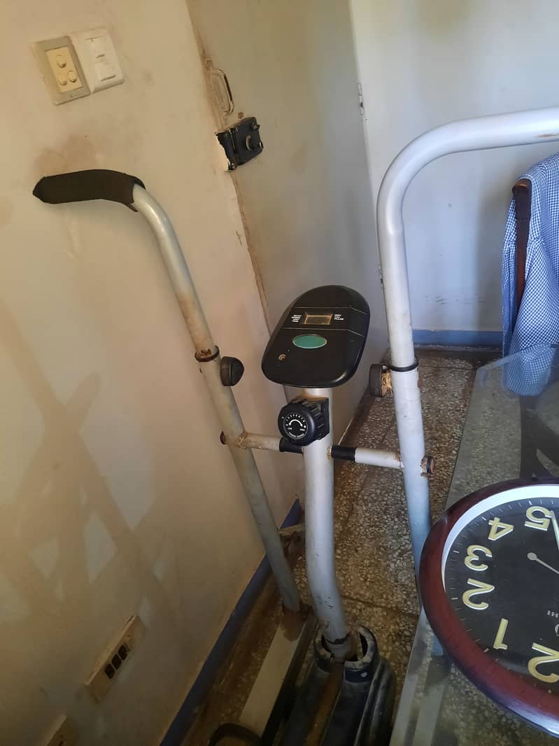 Exercise cycle for sale 2