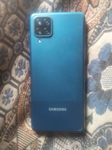 Samsung Galaxy a12 4/128 box sath 03257347106 call mr 1