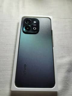 vivo y28 full lush just 3 days used majbouri h sale kr rha hoon new h