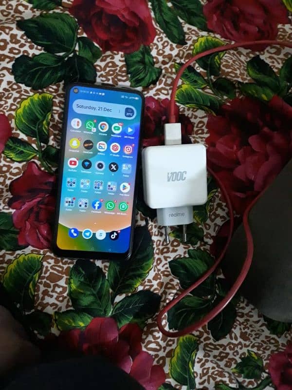 Realme 6 8GB 128Gb Urgent Sale Nend money 0