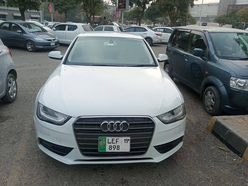 Audi A4 2015 4