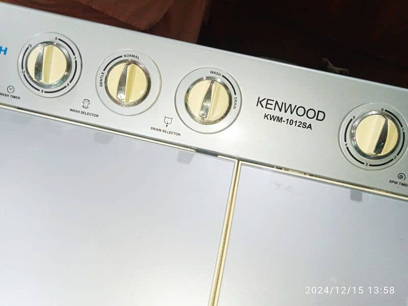 Kenwood washing machine twin tub model no: KW 1012 SA 6