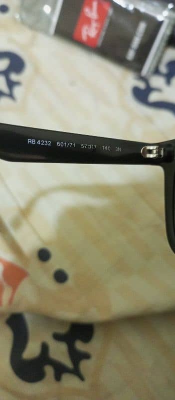 Ray Ban RB4232 4