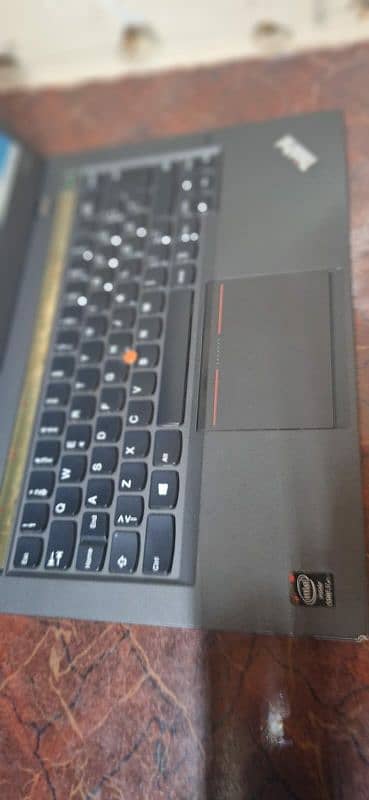 Lenovo core i7 4th gene 8gb ram 128gb nvam ssd all. ok. . pic. 4