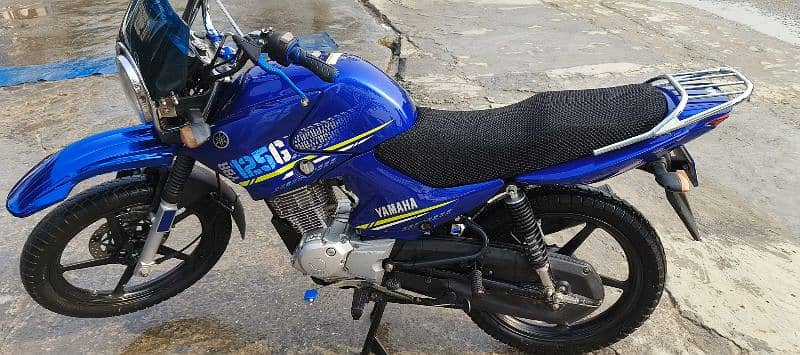 YAMAHA Bike For Sale 1