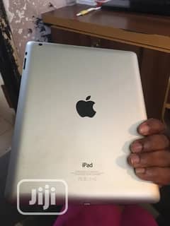 ipad 4 gen all ok hai