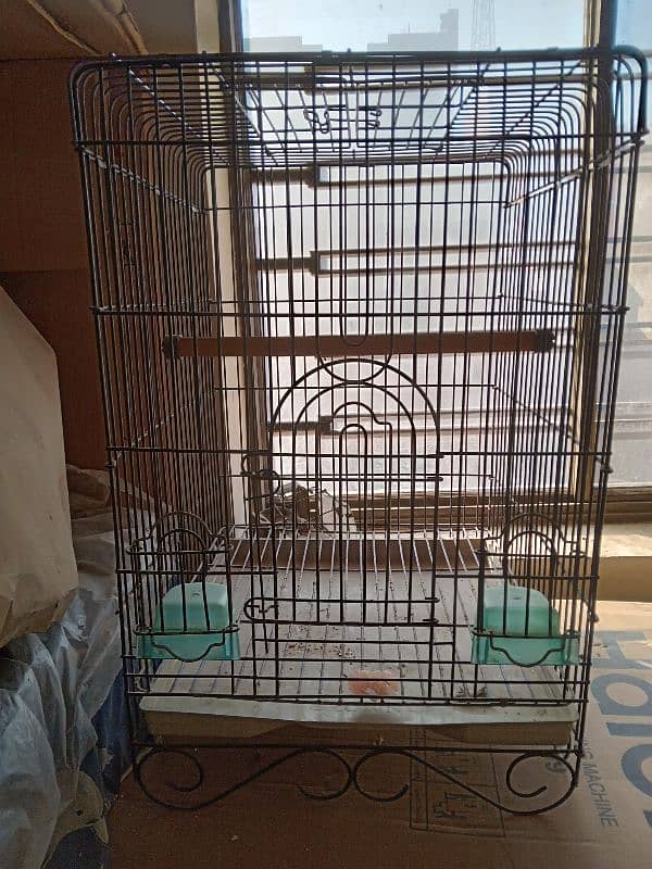 2 Cages and 2 breeding box in mint condition 4