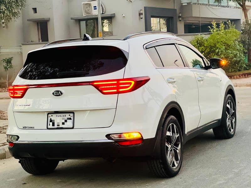 KIA Sportage 2021 8