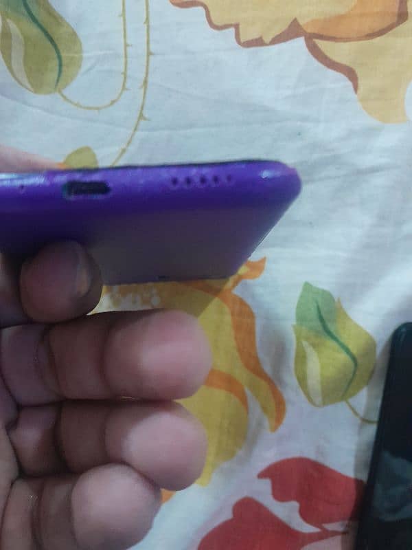 Huawei y9 prime , used mobile, good condition 4