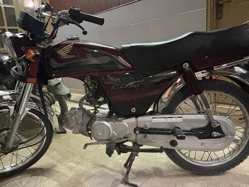 Honda CD 70 4