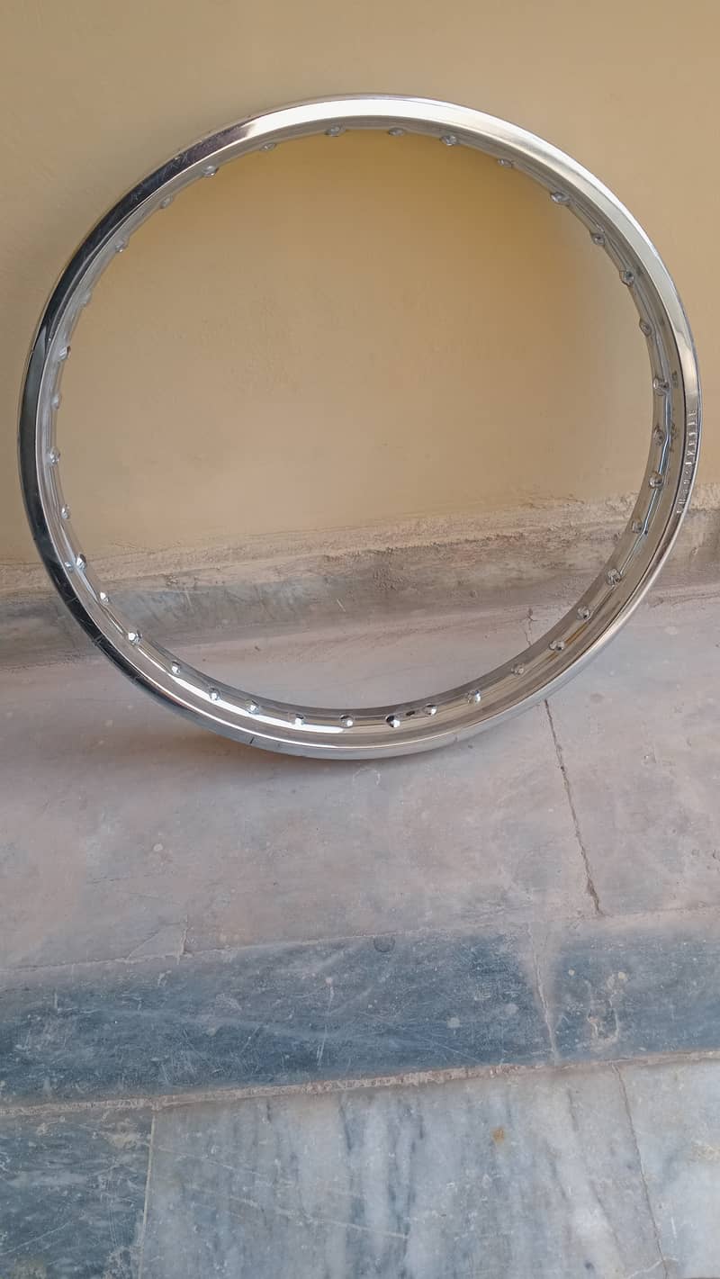 Suzuki gs 150 original Rim 0