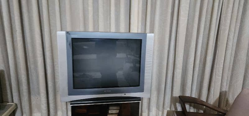 Nobel 29" TV in Good Condition 1