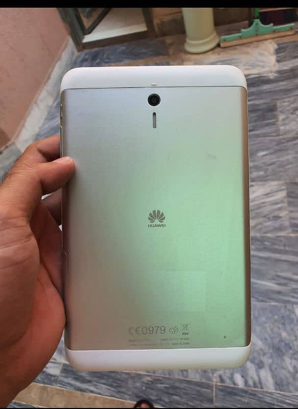 Huawei tab for sell 03234594481 3