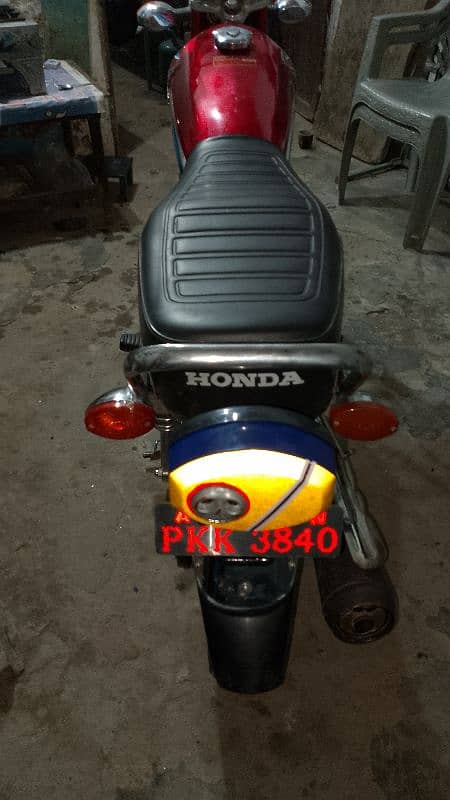 Honda 125 2018 model all over okay all complete documents 10