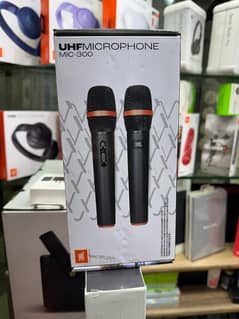 JBL Mic-300 UHF Wireless Dual Microphones