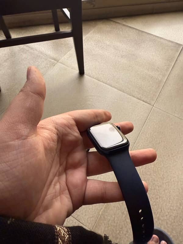 Apple Watch Series 6 40mm Midnight 1