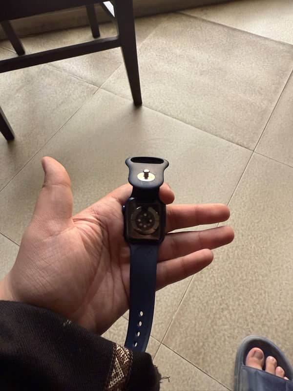 Apple Watch Series 6 40mm Midnight 4