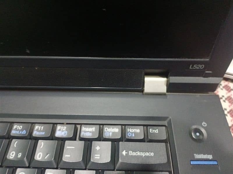 Lenovo Thinkpad L520 Brand New Condition 1