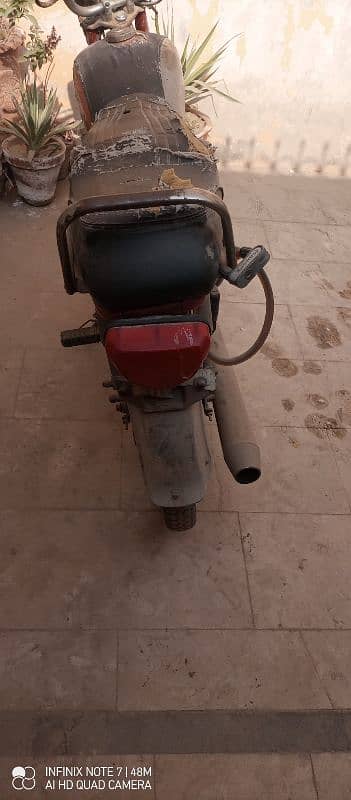 Honda CD 70 2007 3