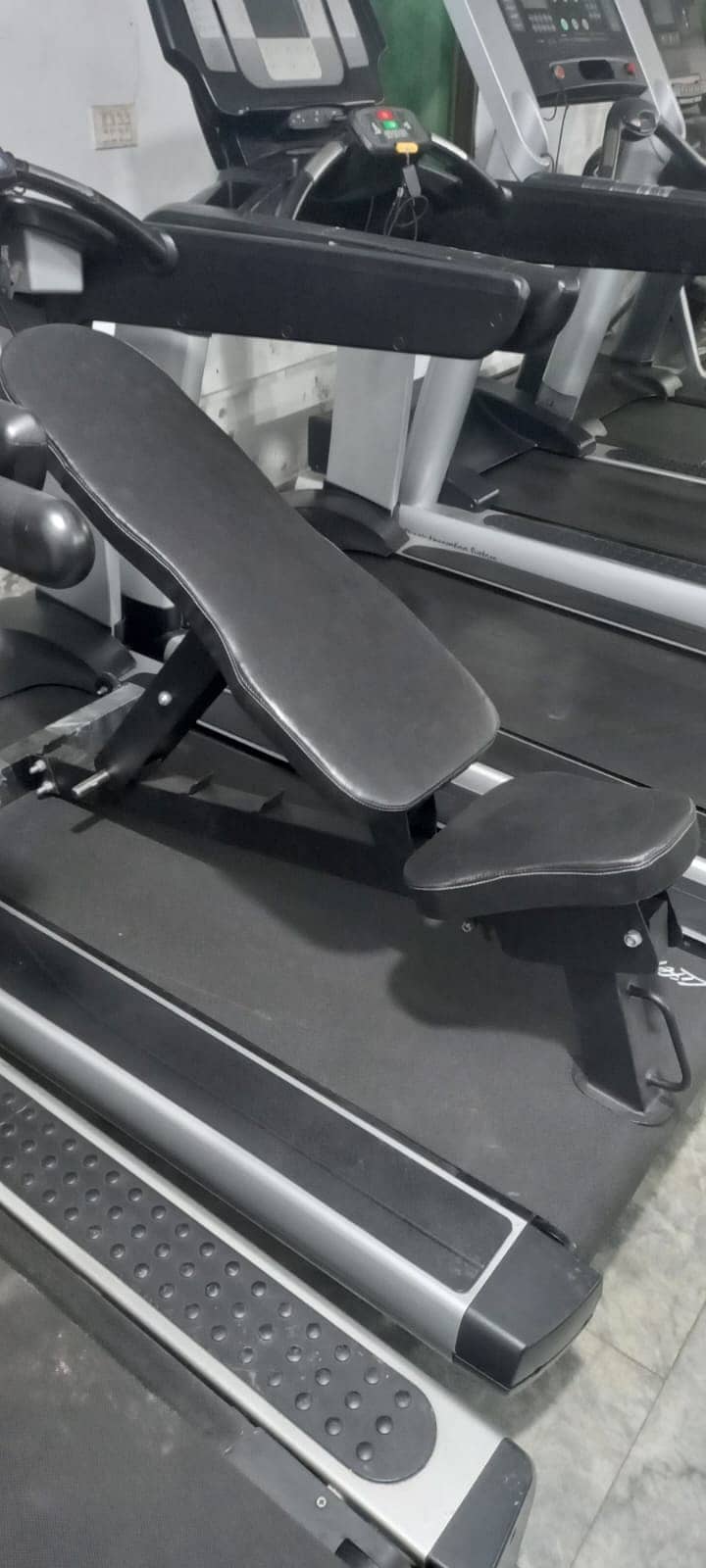 Adjustable Benches | Flat, Incline & Decline | Fitness Essentials 8