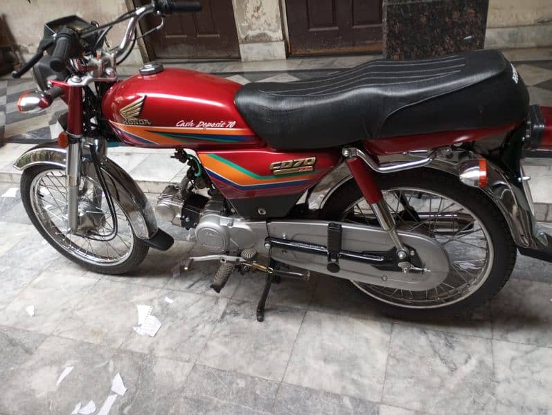 honda 70 2012 modle h new condition 7