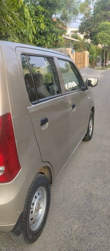 Suzuki Wagon R 2017 4