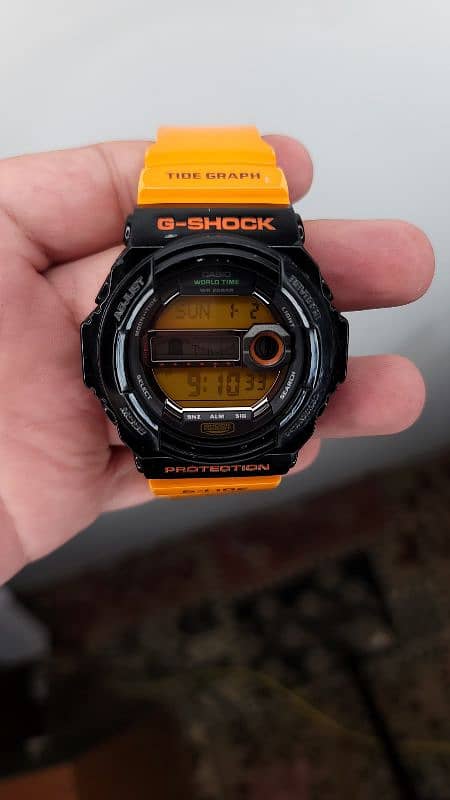 G shock Original watches 10/10 condition available in good prices 9