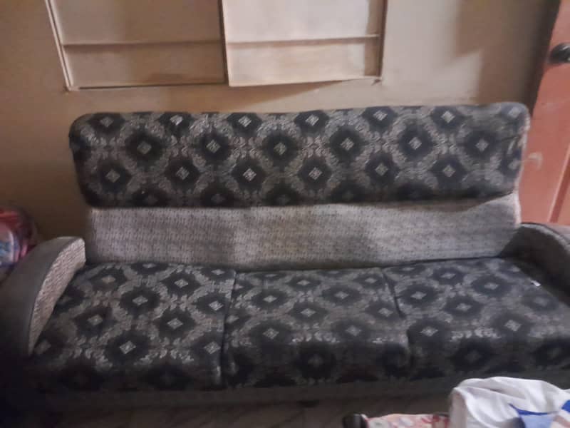 5 seater sofa 3