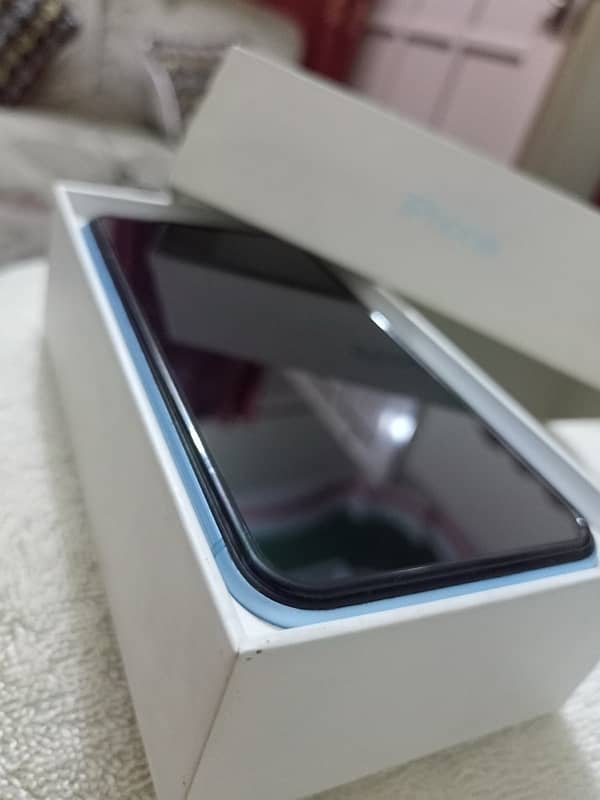 iPhone XR-128gb Dual Approved 0