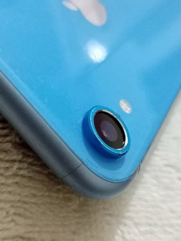 iPhone XR-128gb Dual Approved 4