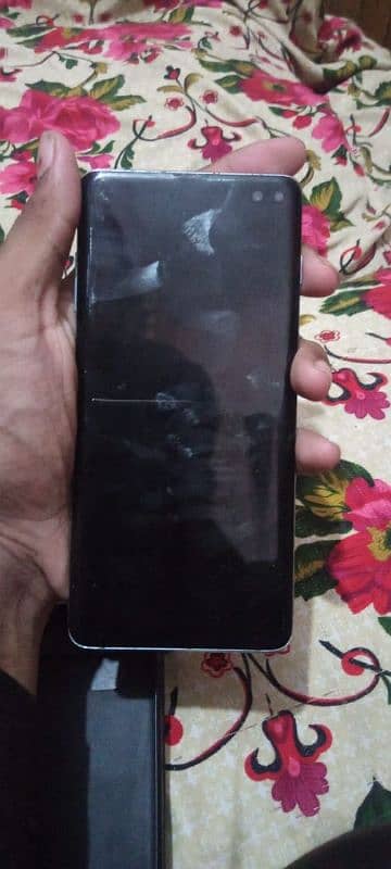 samung s 10 plus 2