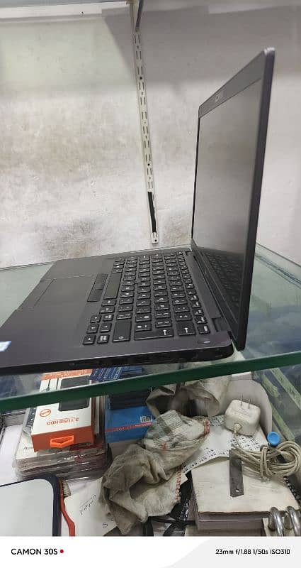 dell latitude 5400 core i5 8th gen 9