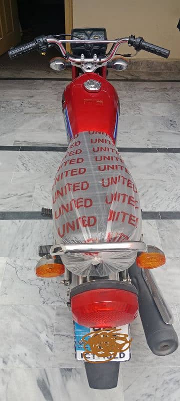 united 125 is for sale seal to seal pack first owner and use with care 4